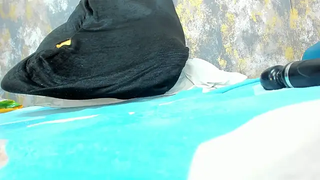 MonicaSchwartz's cam snapshot