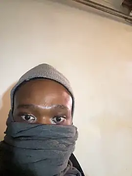 OneWhoBringsJoy live sex cam