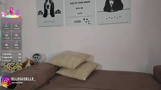 ElleGisellee's cam snapshot