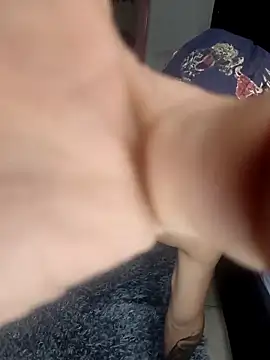 Samms777exotic's web cam