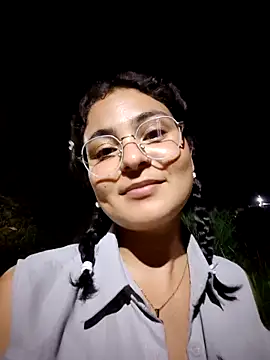 Lily-o's cam snapshot