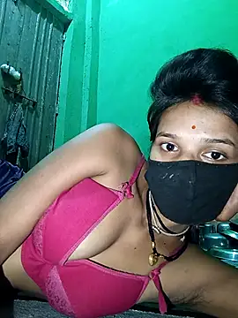 Hoty_girl_143's cam snapshot