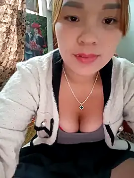 Melylyna's cam snapshot