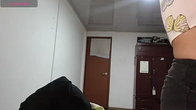 Lexyevans's cam snapshot