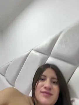 Isabella21_'s cam snapshot