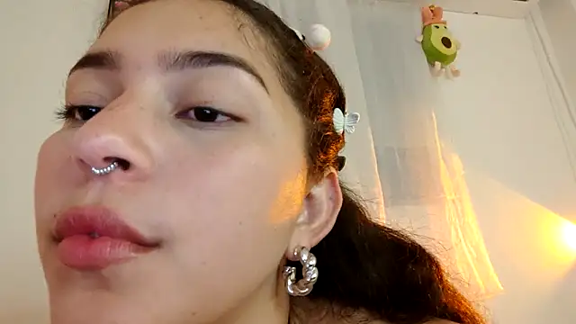 MollyG18's cam snapshot