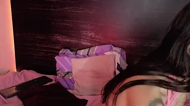 sharlot24's cam snapshot