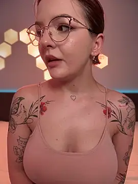 -Meowy-'s cam snapshot