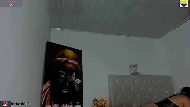 sexykortney live sex cam