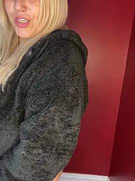 LittleMissEeve live sex cam