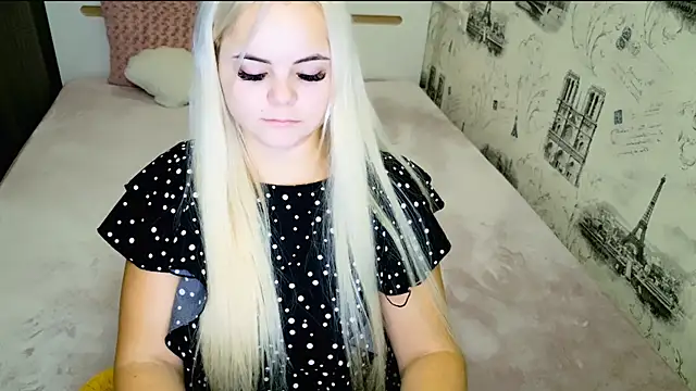 lovely-eyes's cam snapshot