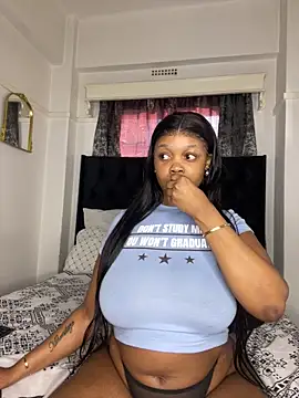 Queen_Tee23's cam snapshot