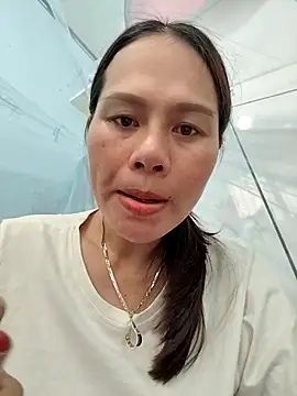 Baby-ladyass20 live sex cam