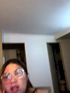 WhiteWomen live sex cam