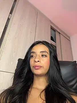 Laura_fernandezII live sex cam