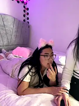 Mia_salinass live sex cam