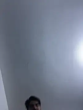 Lyon_vach live sex cam