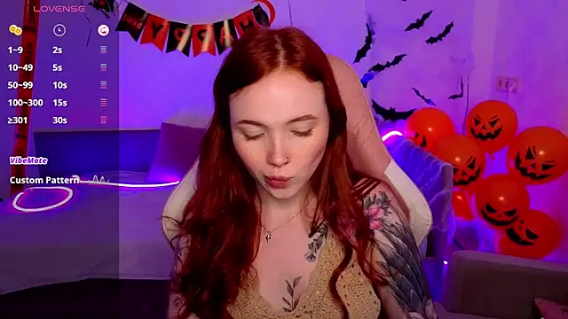 Maya_Light's cam snapshot