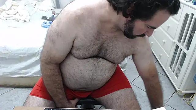 MysterBearMG live sex cam