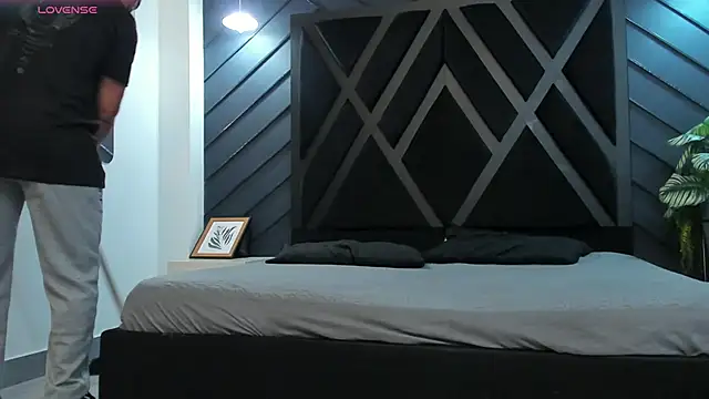 marco_garciia_ live sex cam