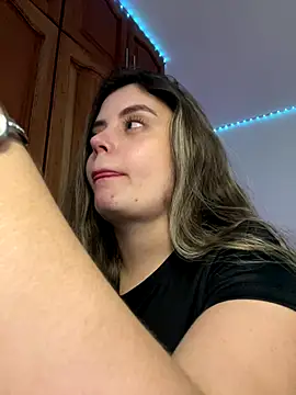 Miss_valeriaa's cam snapshot