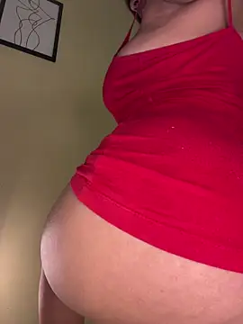 KIARAPRETTY's cam snapshot