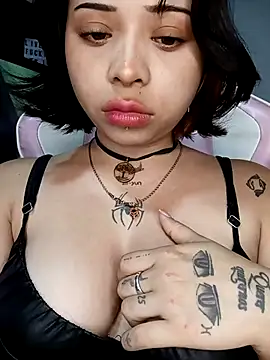 Akame_yumi's cam snapshot