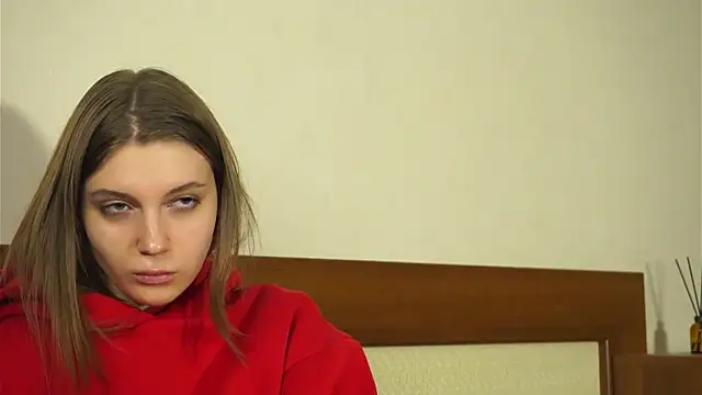 RoslynArcuo's cam snapshot