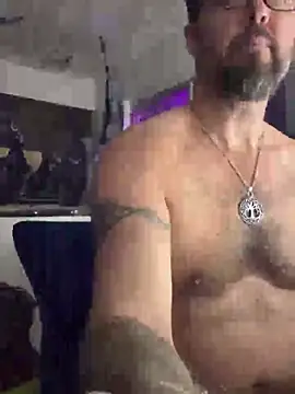 Naked_RV_Life's cam snapshot