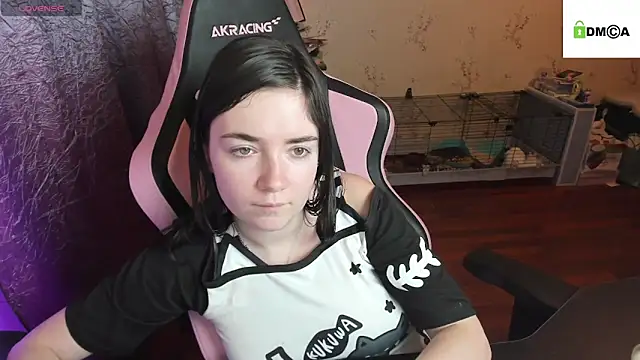 Crazy_forest_fairy's cam snapshot