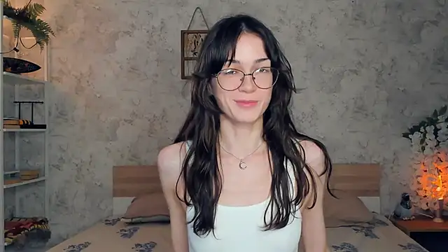 ReneeLippeatt's cam snapshot