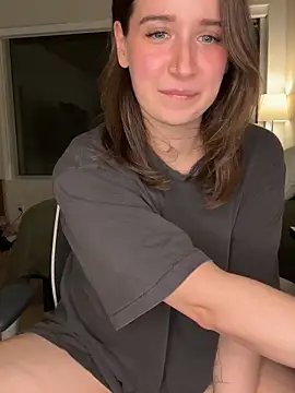 nerdynina live sex cam