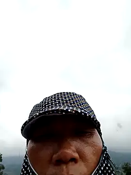 bella-la's cam snapshot