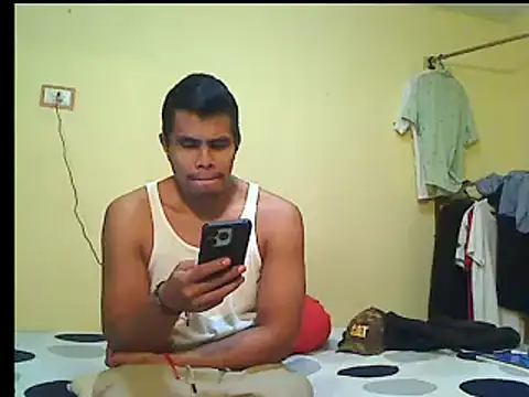 lozter345's cam snapshot