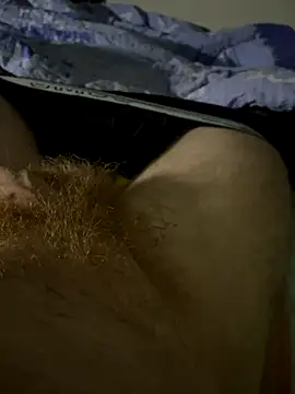 Ilovemilf1's cam snapshot