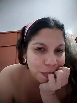 Carliina_Soussa's cam snapshot