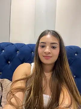 Alana_cox_'s cam snapshot