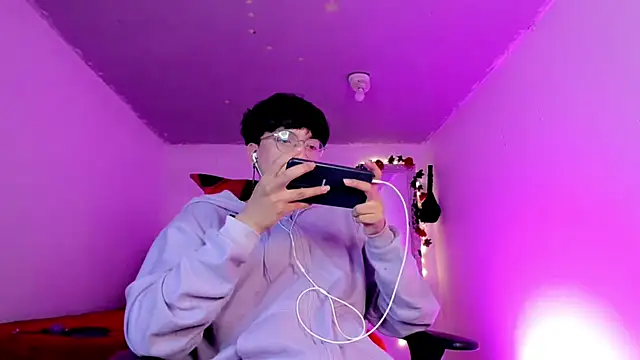 AnggelONfiree's cam snapshot