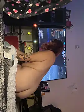 moan4mona's cam snapshot