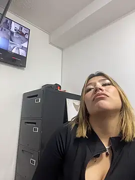 Candy_Velvet's cam snapshot