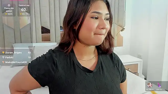 sofi_zaens's cam snapshot