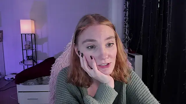 ReddHotPipper's cam snapshot