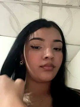 EmmaBlossom's cam snapshot