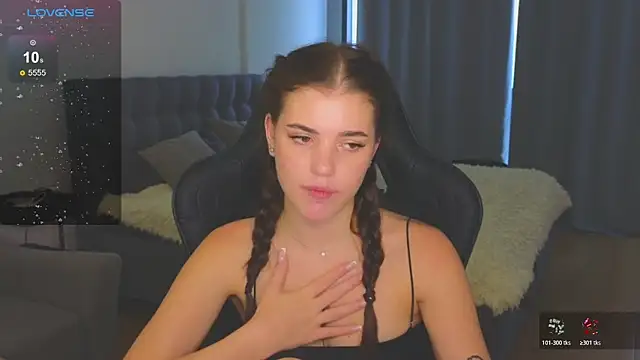 adrianawow1 live sex cam