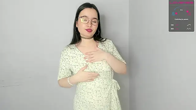 WildaBisom live sex cam