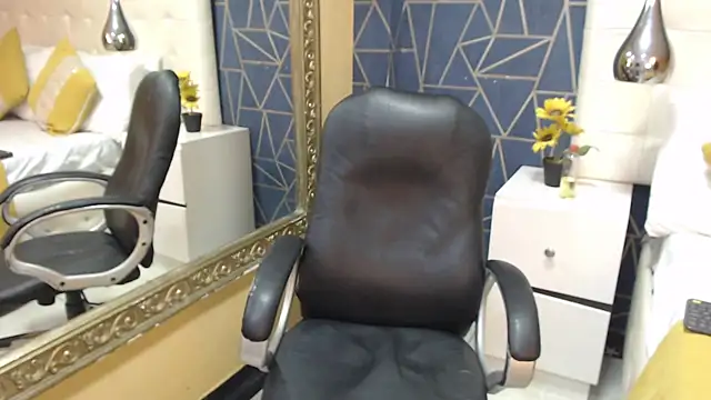 KarinaTylor's cam snapshot