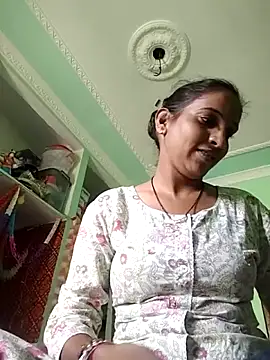 Hotty-Nidhi's cam snapshot