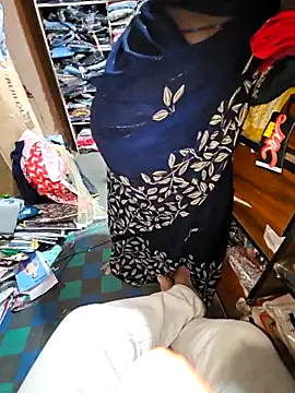 indianhotwife639's cam snapshot