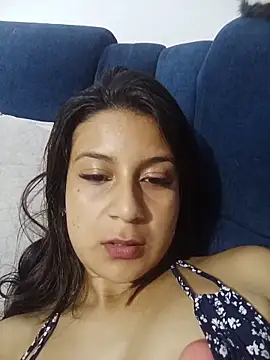 hotlina22's cam snapshot