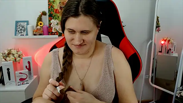 Lucky_Lana's cam snapshot